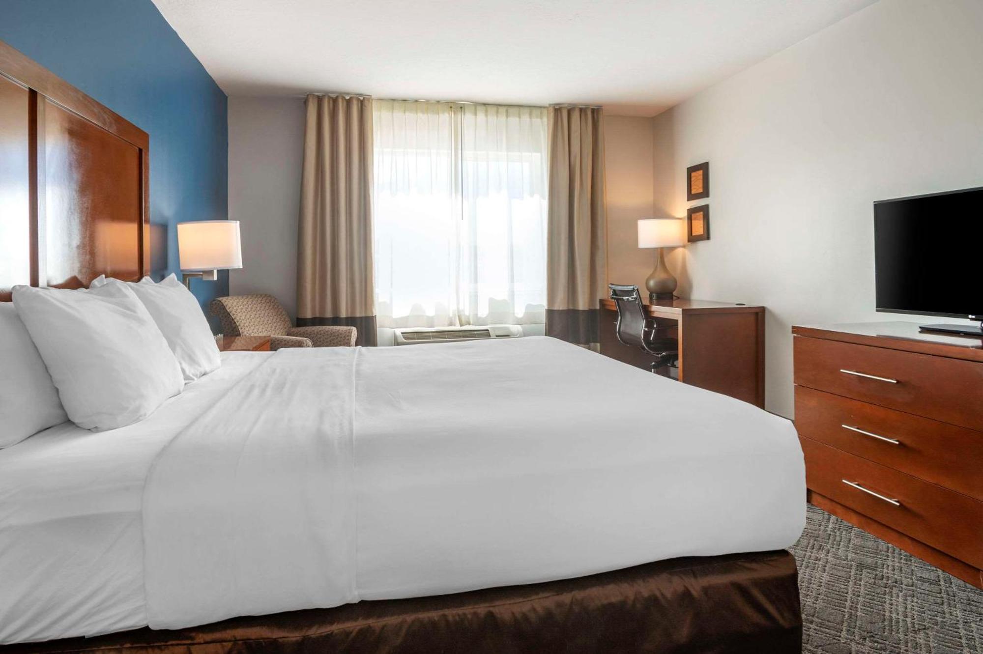 Comfort Inn & Suites Beaver - Interstate 15 North Экстерьер фото