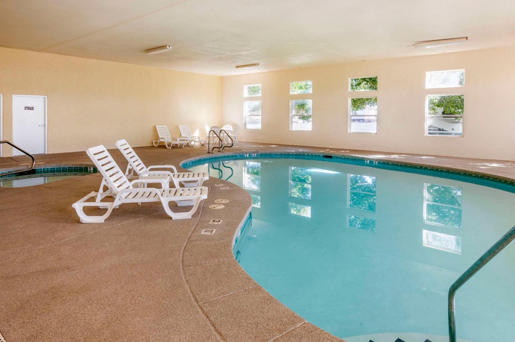 Comfort Inn & Suites Beaver - Interstate 15 North Экстерьер фото
