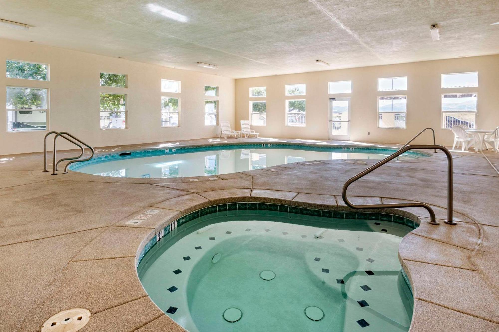 Comfort Inn & Suites Beaver - Interstate 15 North Экстерьер фото
